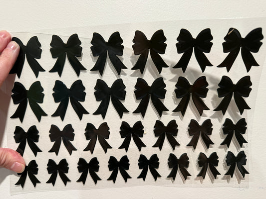 Black/Gray Bows Clip Sheet - this sheet is intended to be cut up and placed using your own creative style.