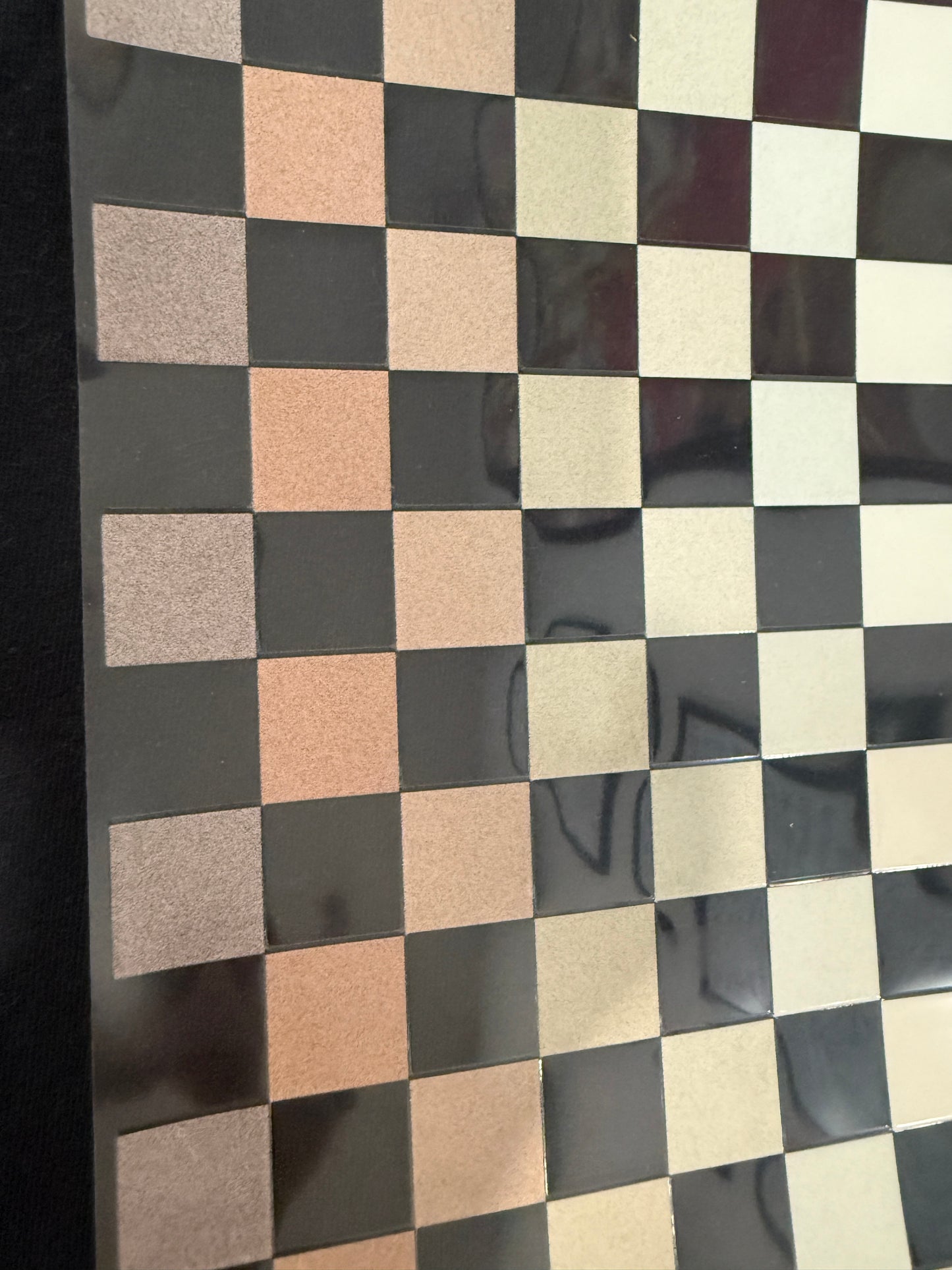 G7 Checkered Pattern UV DTF Wrap