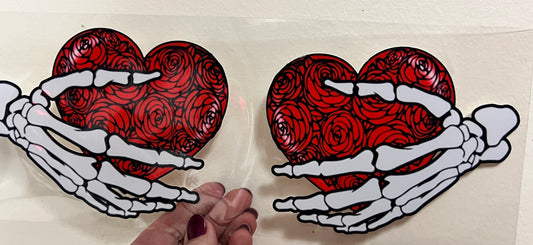 8B 40 OZ Hearts Skeleton Hands UV DTF Wrap