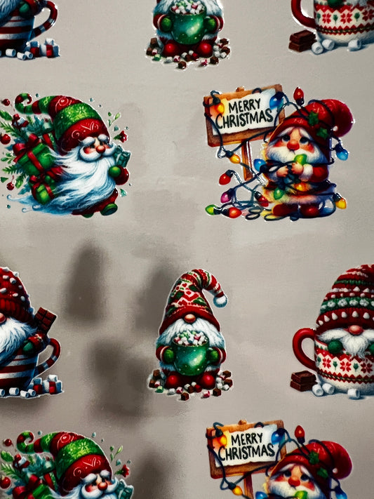 20 Small Christmas Gnome Clip Sheet - This sheet is intended to be cut up and placed using your own creative style.