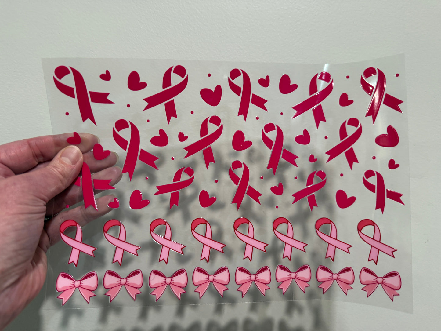 20P Cancer Awareness Ribbons Clip Sheet - This sheet is intended to be cut up and placed using your own creative style.