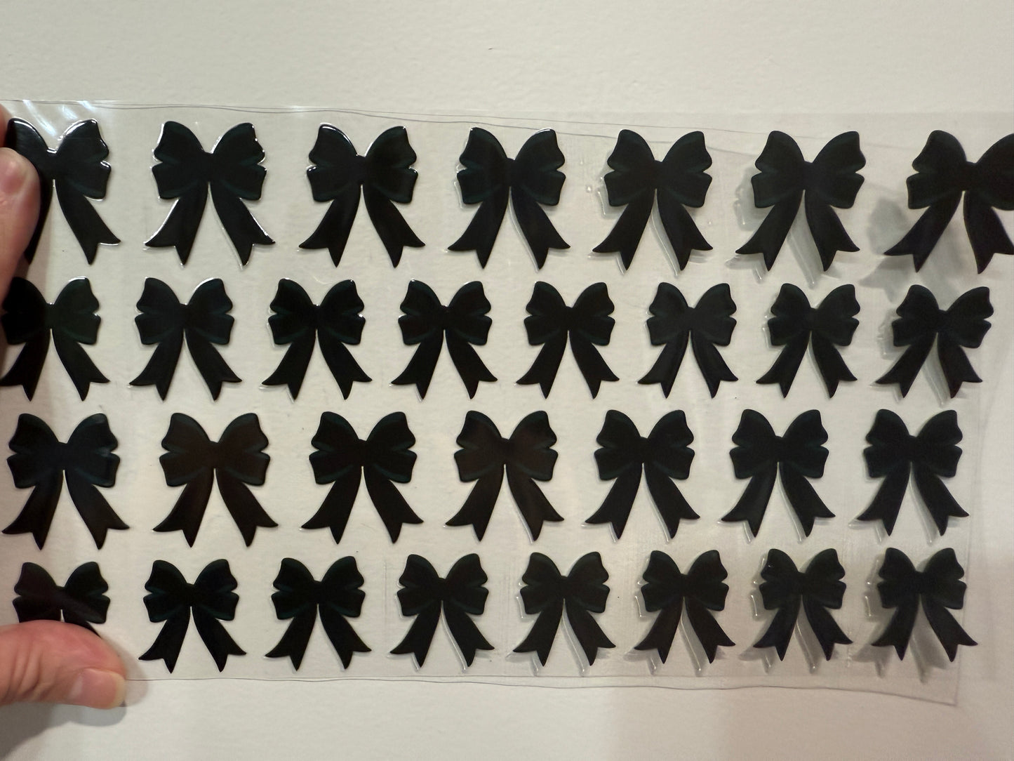 Black/Gray Bows Clip Sheet - this sheet is intended to be cut up and placed using your own creative style.