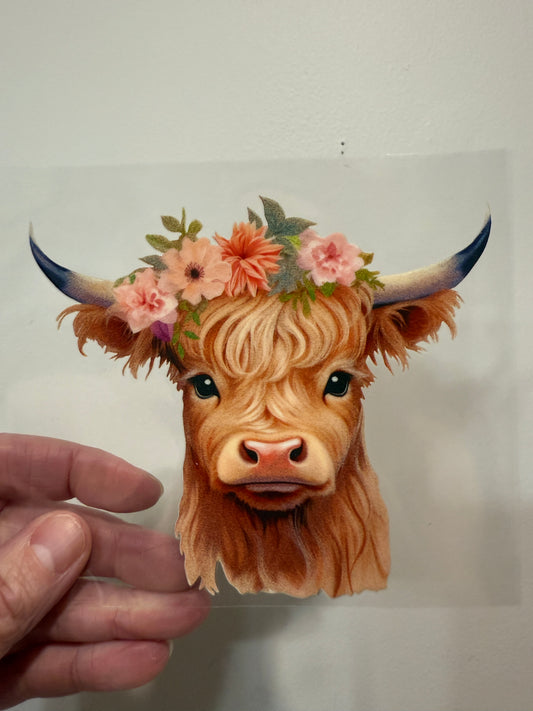 18G Floral Crown Highland Cow 4” Tall