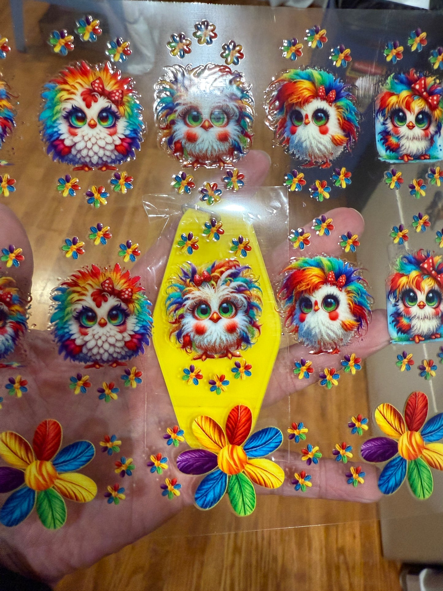 1B Keychain Colorful Chickens Clip Sheet - This sheet is intended to be cut up and placed using your own creative style.