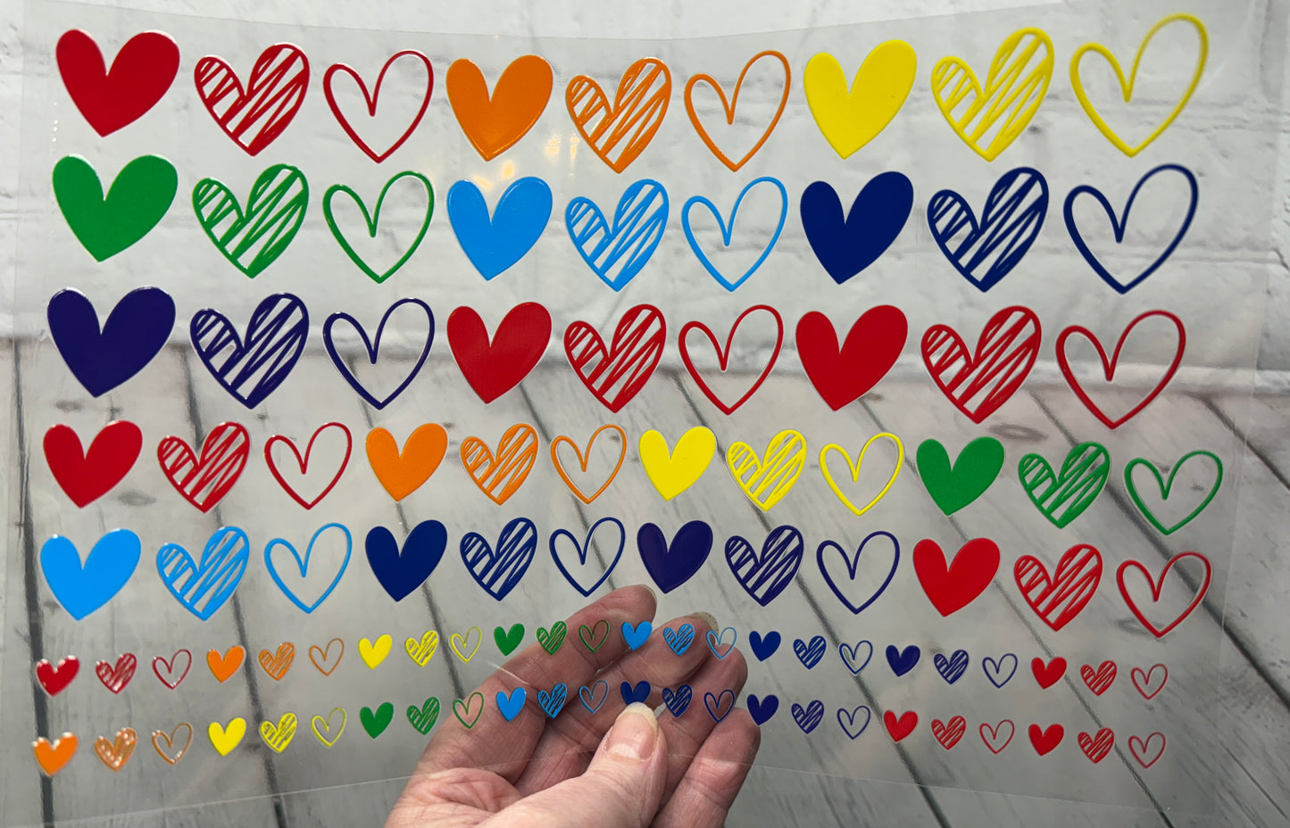 19P Doodle Hearts Clip Sheet - This sheet is intended to be cut up and placed using your own creative style. (Copy)