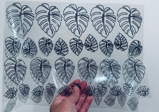P21 Large Monstera Leaves Clip Sheet - This sheet is intended to be cut up and placed using your own creative style.