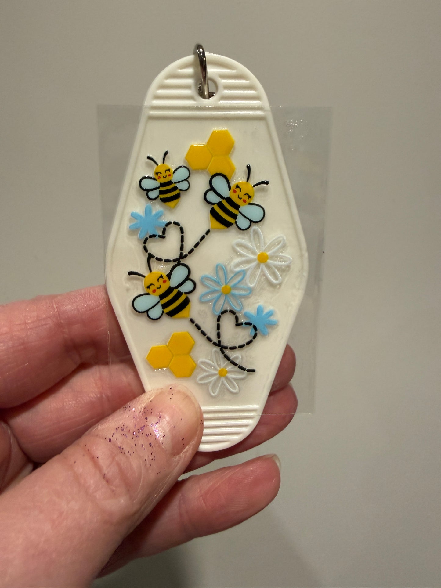 Keychain Happy Bees UV DTF Decal